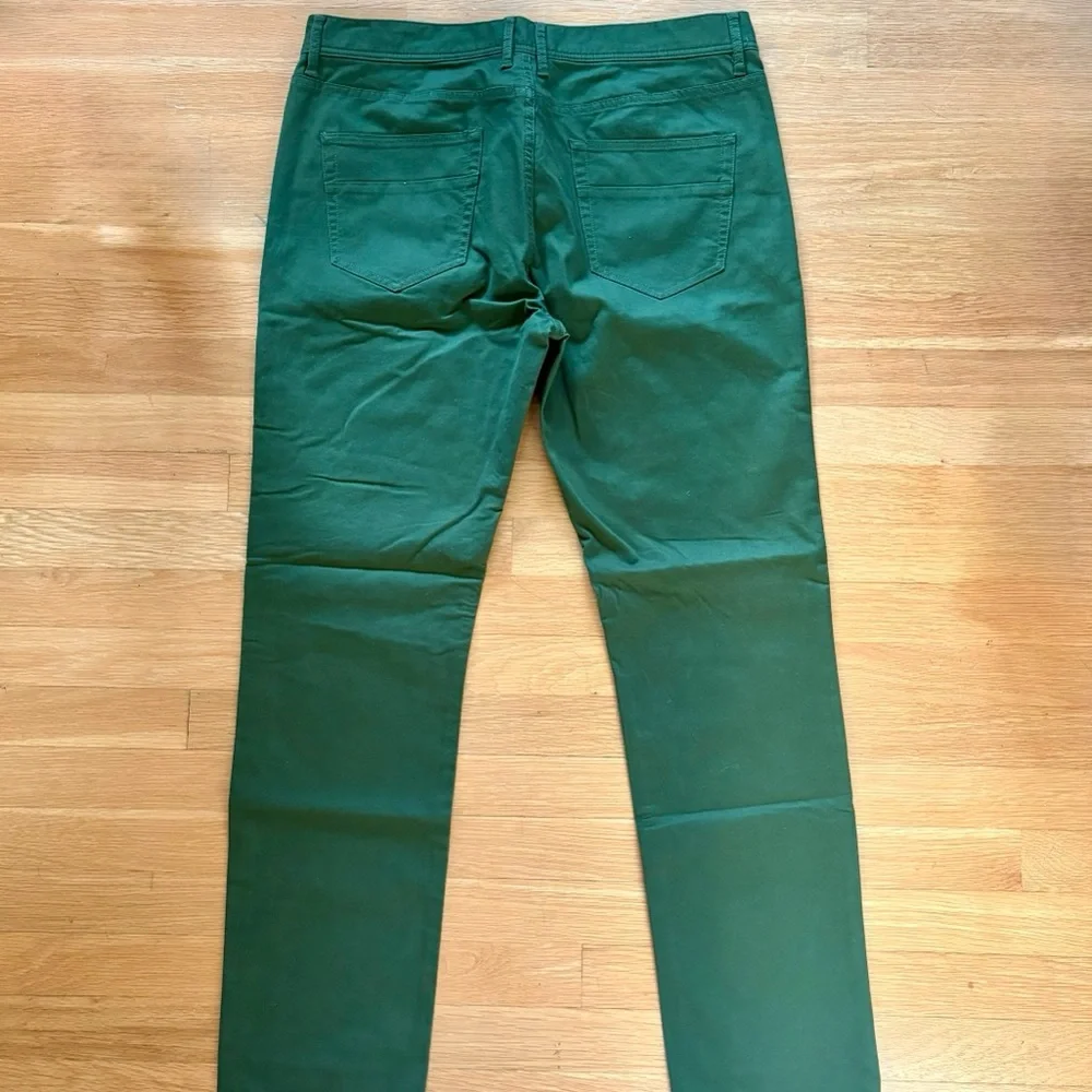 Men's Slim Fit Pants in Green - Picture 3 of 4